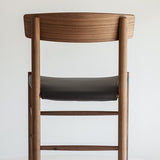J39 ウォルナット オイル仕上げ Upholstered Omni Leather 377 Dark Brown | Borge Mogensen (ボーエ・モーエンセン) フレデリシア 【正規販売店】