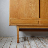 Sideborad D-R612D319