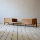 Luu Board short | オーク/ウォルナット無垢材