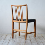 Hans J. Wegner Dining Chair R403D101D