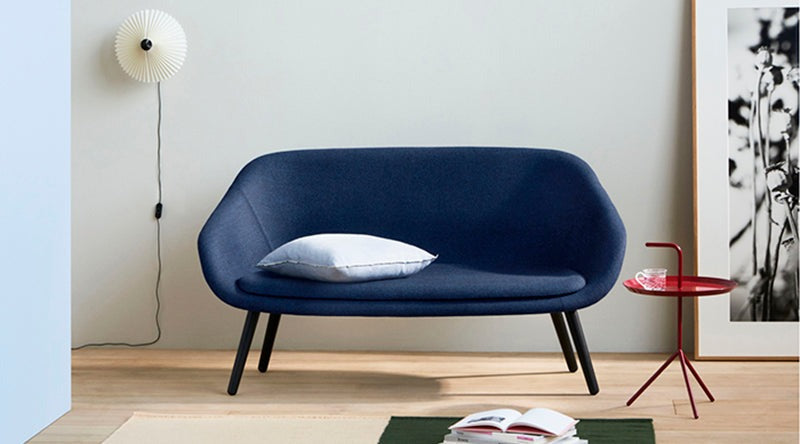 ひとり時間を整える北欧サイドテーブル｜夜の灯り・読書・ティータイムのための相棒｜北欧インテリア通販サイト greeniche（グリニッチ）