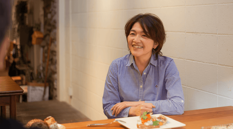 「季節を楽しむツキイチレストラン」シェフ 大久保ゆかさんへインタビュー｜北欧インテリア通販サイト greeniche（グリニッチ）