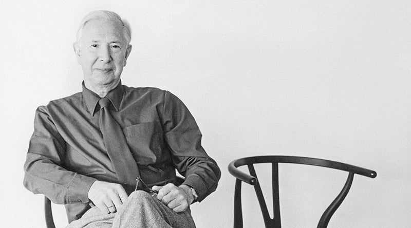 ハンス・J・ウェグナーの椅子が、いまも選ばれ続ける理由と代表作｜北欧インテリア通販サイト greeniche（グリニッチ）