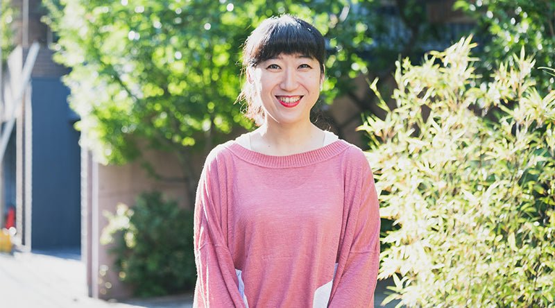 大宮エリーの日々を楽しむための審美眼。「なんでコレ買ったぁ？！」と思っても後悔しないモノ選びと人生の楽しみ方とは？｜北欧インテリア通販サイト greeniche（グリニッチ）