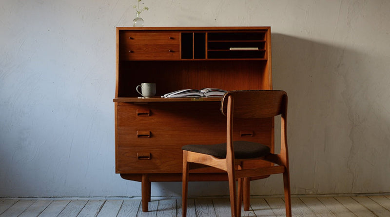 丸脚タイプが珍しい、モーエンセンのビューローが入荷しました！｜北欧インテリア通販サイト greeniche（グリニッチ）