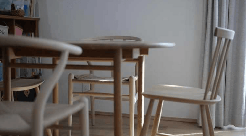 「丸テーブルの利便性」松江市納品事例　｜北欧インテリア通販サイト greeniche（グリニッチ）