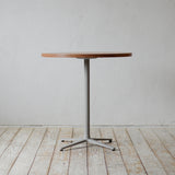 Round Cafe Table Φ700｜チェリー無垢材