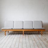 【モーエンセンDVDプレゼント】Borge Mogensen Sofa D-809D113