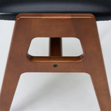 カリモク60【正規販売店】 スタッキングスツール スタンダードブラック