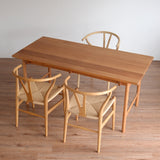 Aarhus (オーフス) × CH24 (Yチェア) 3脚セット