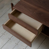 Luu Board short | オーク/ウォルナット無垢材