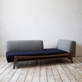 Luu Sofa dop tambourine grey / navy (左右反転仕様) | オーク/ウォルナット/アッシュ無垢材