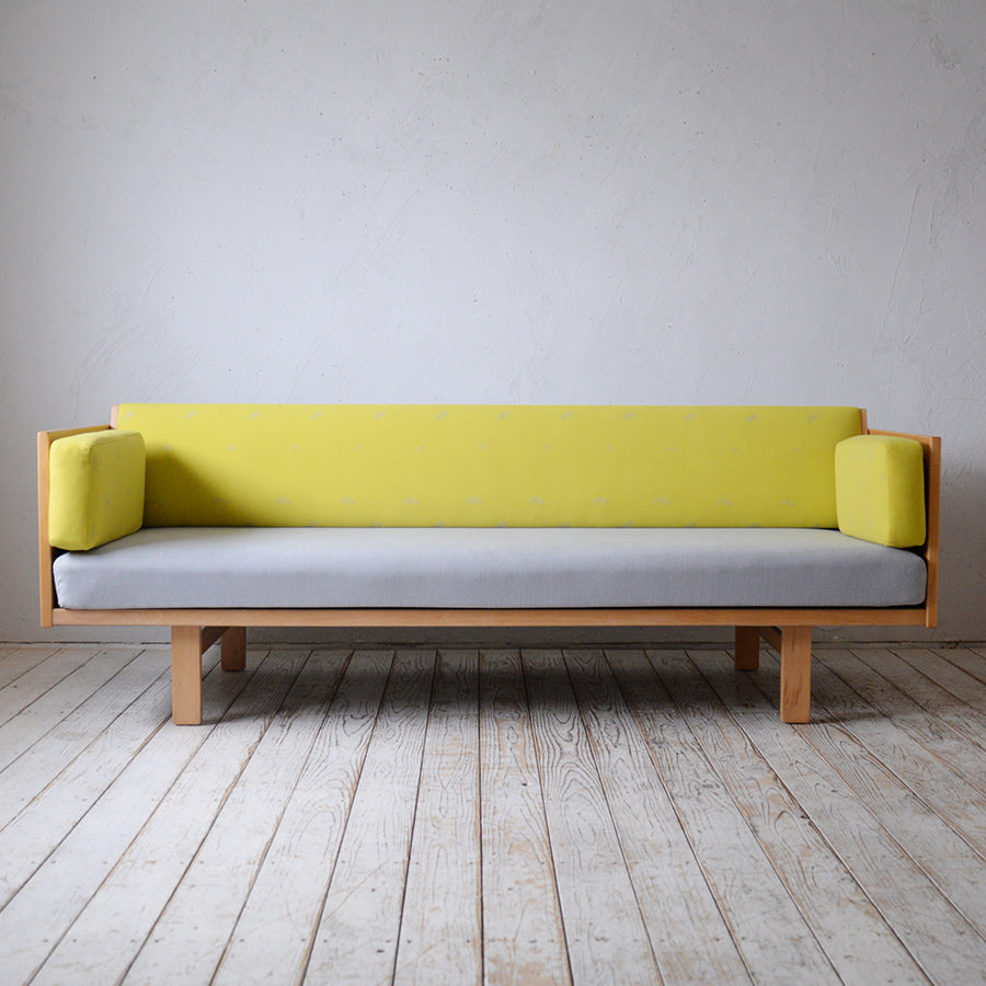 Hans J. Wegner Day Bed 