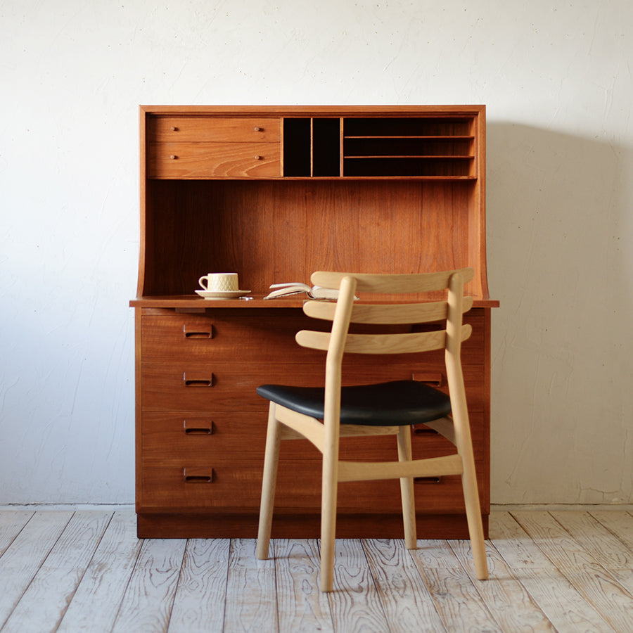 【モーエンセンDVDプレゼント】Borge Mogensen Bureau model143 D-R500K018