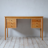 Desk R507D433