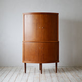 Corner Cabinet D-R602D114