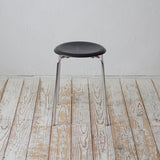 Arne Jacobsen stool R612D310B - 北欧家具 北欧インテリア通販サイト greeniche (グリニッチ)