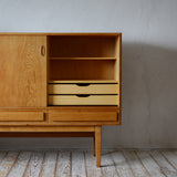 Sideborad D-R612D319