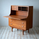 Børge Mogensen Bureau "model145" D-R700K017