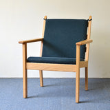 Hans J. Wegner GE284 Arm Chair D-308D531A