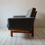 Hans J. Wegner GE236 3P Sofa D-601D171