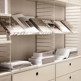 【日本代理店】String System マガジンシェルフ スチール