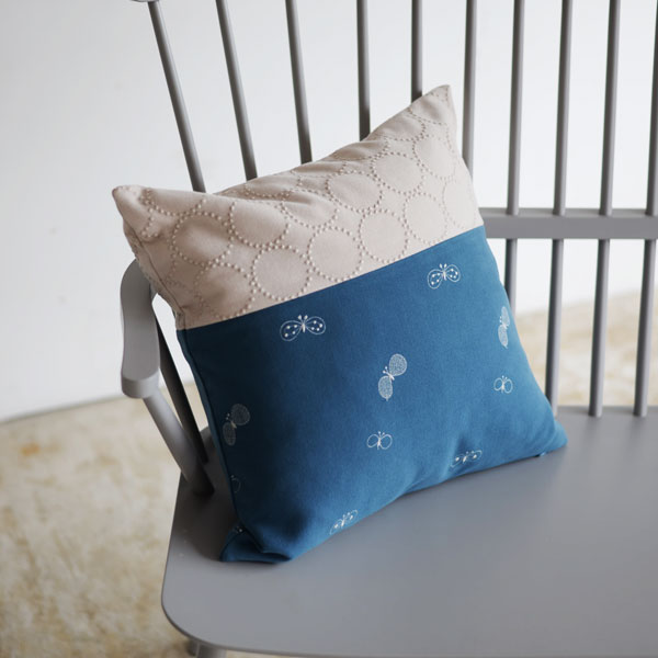 mina perhonen dop 「tambourine × choucho」クッションカバー