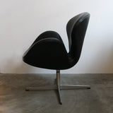 Arne Jacobsen Swan Chair D-308D801