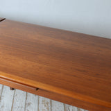 Dining Table D-R403D137