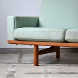 Hans J. Wegner GE236 3P Sofa 112D039