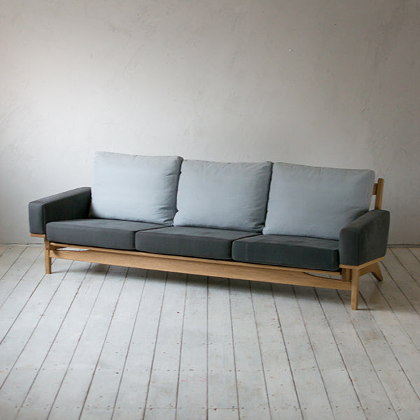 Newnormal Low Sofa 3P