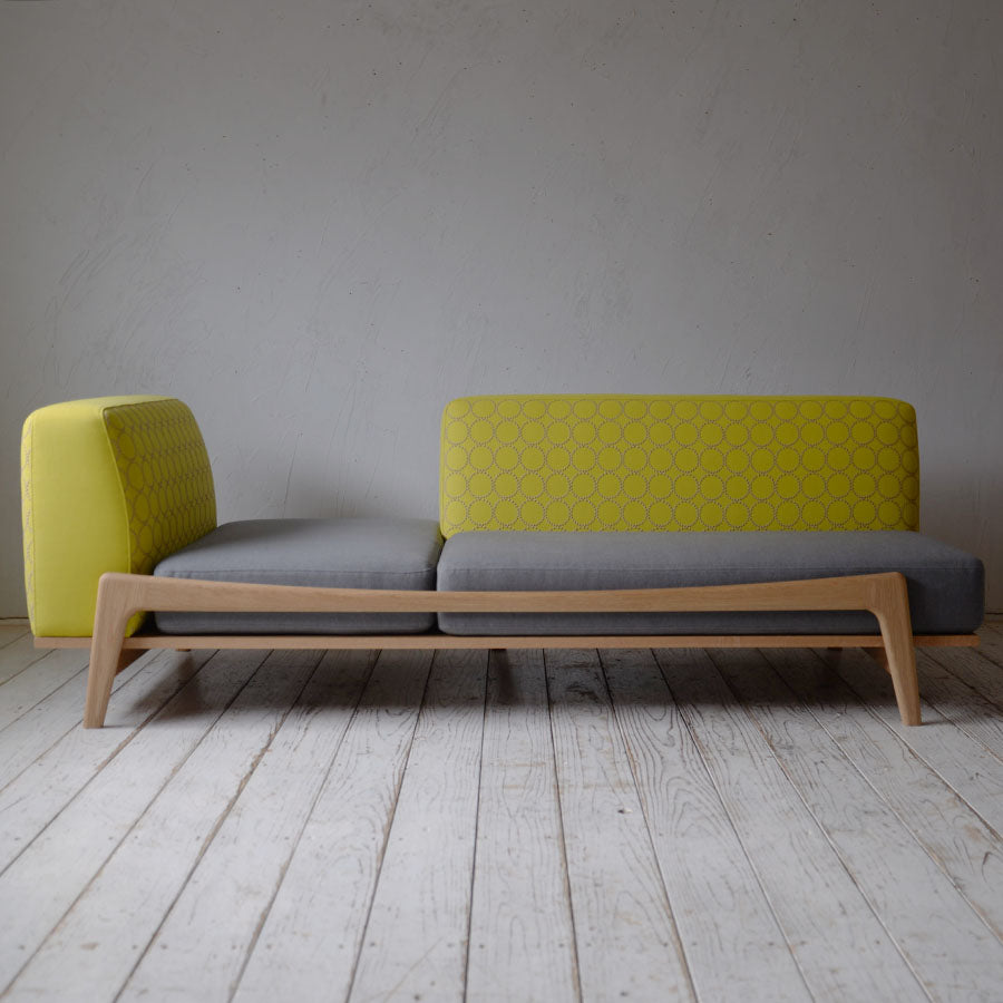 Luu Sofa dop tambourine yellow / gray | オーク/ウォルナット無垢材