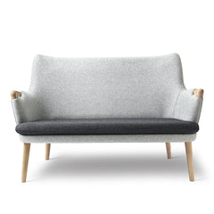 CH72 オーク ソープ仕上げ｜MINI BEAR SOFA ミニベアソファ｜Hans. J. Wegner (ハンス・J・ウェグナー) カール・ハンセン＆サン【正規販売店】デンマークデザイン｜北欧インテリア通販サイト greeniche（グリニッチ）