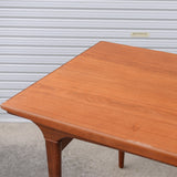 Dining Table R412D264